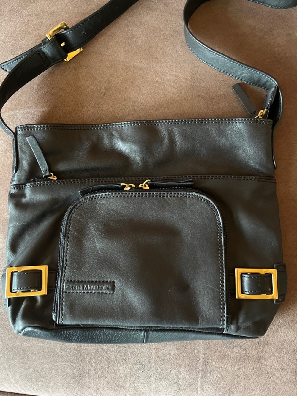 Stone Mountain Accessories Black Leather Crossbody Bag with Gold Hardware